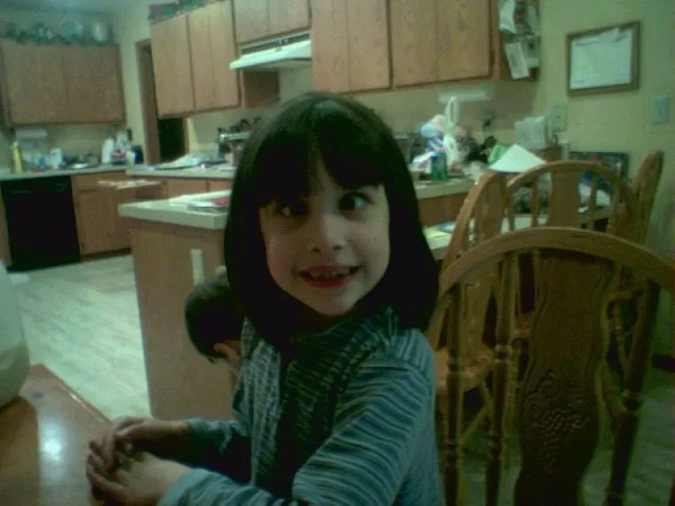 Nemoj se kreveljiti, lice će ti ostati takvo.