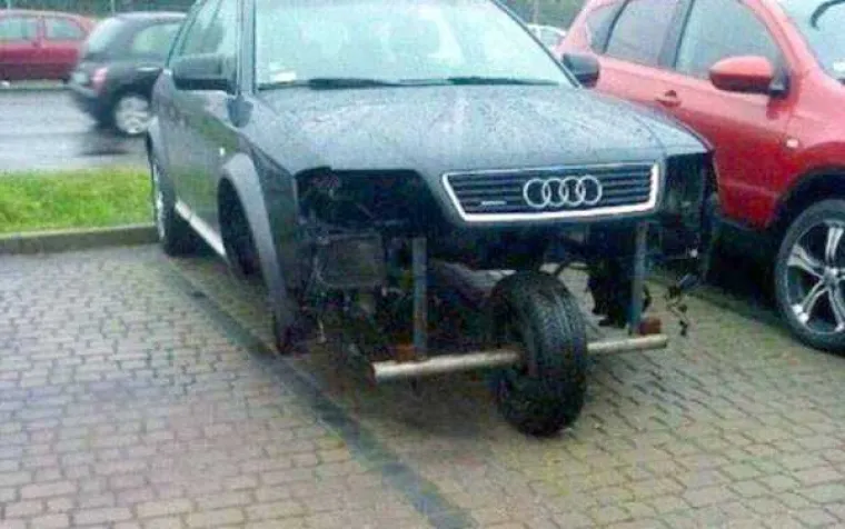 LUDE SLIKE: Čudne pojave koje se mogu vidjeti na cestama