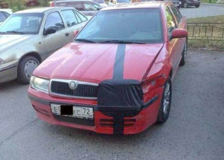 LUDE SLIKE: Čudne pojave koje se mogu vidjeti na cestama