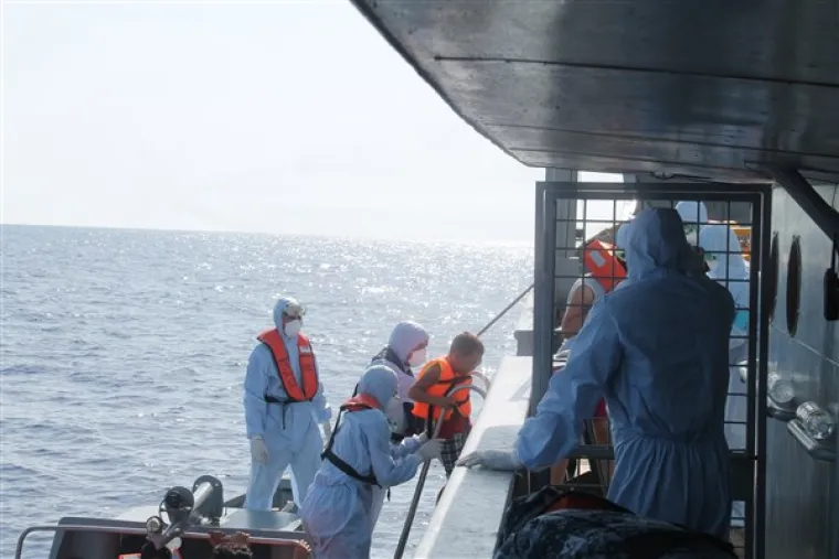 Posada broda "Andrija Mohorovičić" Hrvatske ratne mornarice u nedjelju 2. kolovoza u Mediteranu je spasila 37 migranata