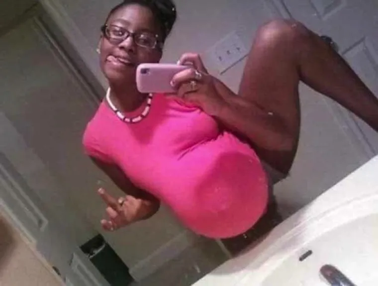 SVAKI IMA SVOJ FAKTOR: Ovo su najgluplji i najbizarniji 'sebići' ikada snimljeni!