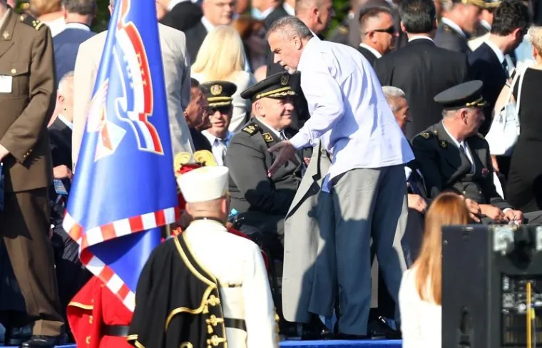 Hrvatska mimohodom obilježila 20. obljetnicu akcije Oluja