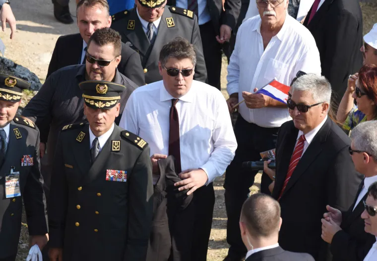 Svečana proslava 20. obljetnice oslobodilačke akcije 'Oluje' u Kninu