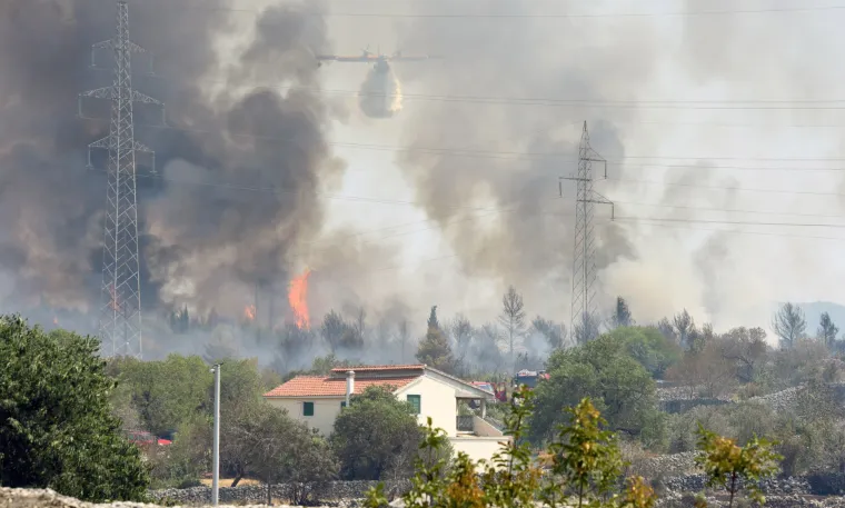 Požar kod &Scaron;ibenika