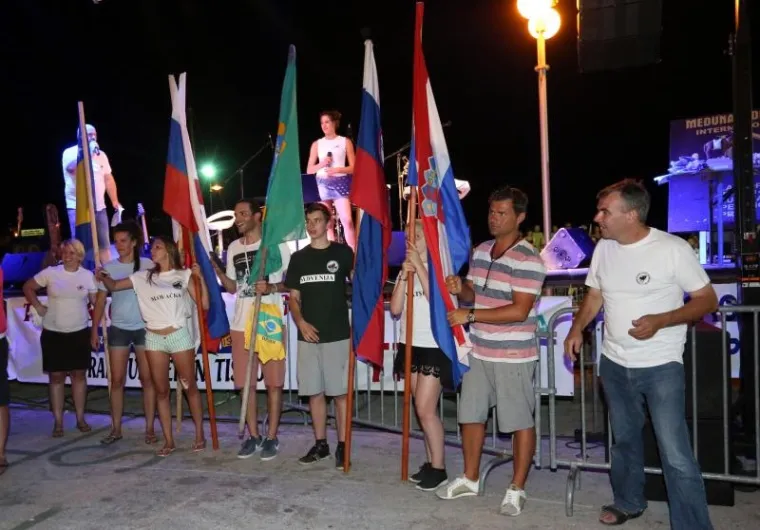 Pobjedu je odnijela ekipa Slovačke. Drugo je mjesto zauzela domaća ekipa, Hrvatska, a treće ekipa Bavarske.