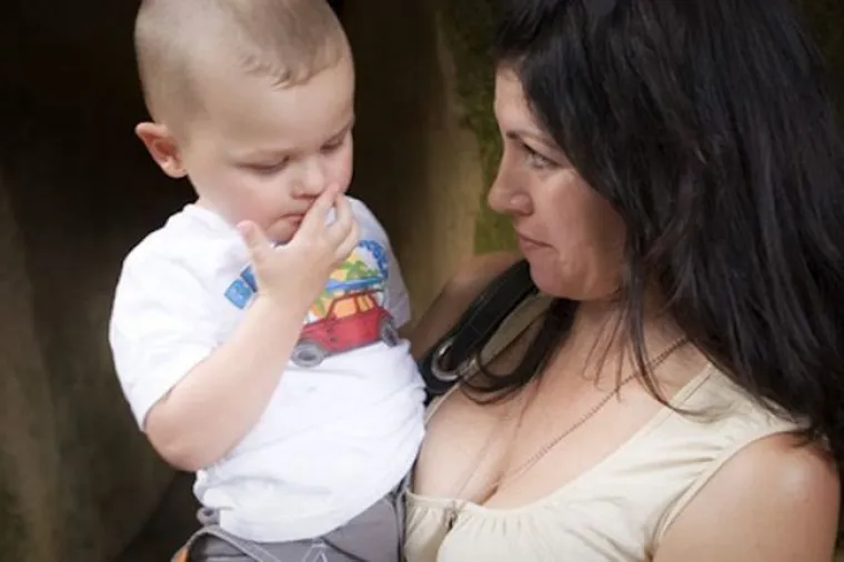 Trenutak u kojem su klinci prvi put spoznali grudi, njihov život vi&scaron;e nikada neće biti isti