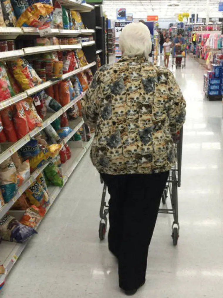 Je li u pitanju besparica, nemar ili ne&scaron;to treće? Za&scaron;to se ljudi ovako oblače?