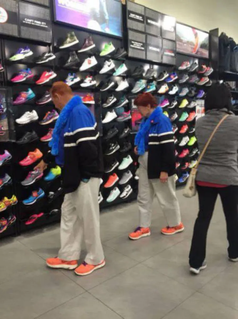 Je li u pitanju besparica, nemar ili ne&scaron;to treće? Za&scaron;to se ljudi ovako oblače?