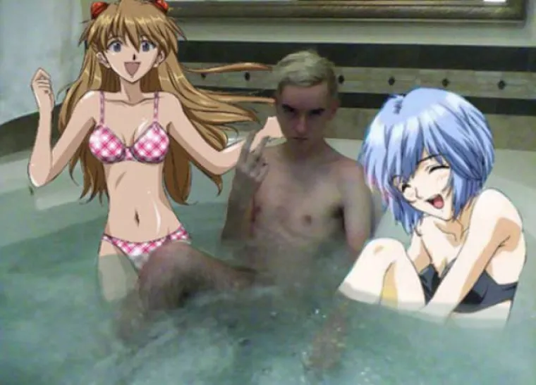 Neki dečki toliko očajno žele curu da su spremni osramotiti se i na ovaj način...