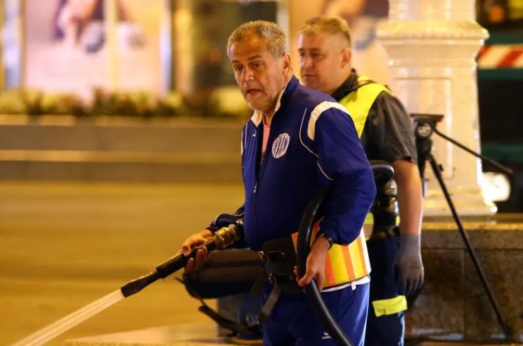 Milan Bandić čisti grad