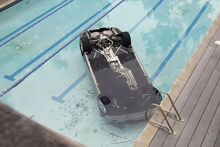 Kako je uopće fizički moguće da je netko ovako loš vozač?!