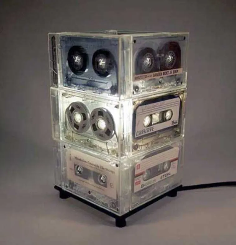 Stare video i audio kasete vam skupljaju vam pra&scaron;inu po policama? Evo rje&scaron;enja