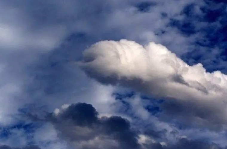 OD SITNIH DO GIGANTSKIH: Nebo je prepuno penisa, samo treba podignuti pogled