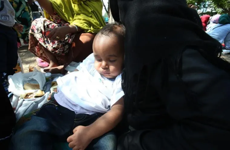 Imigranti iz ratovima poharanih Afganistana, Sirije, Iraka, Palestine..., preplavili su sredi&scaron;te Beograda. U parkovima pored autobusnog i željezničkog kolodvora dnevno boravi oko 1.000 imigranata do daljnjeg puta prema Mađarskoj.