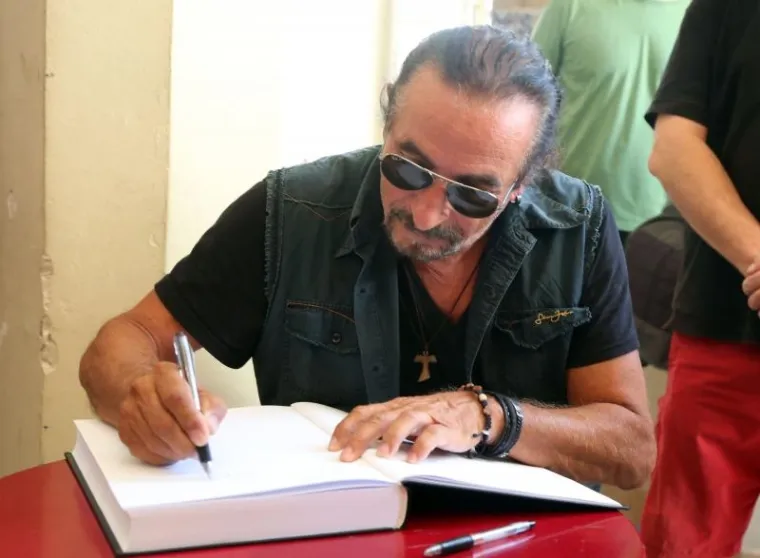 Željko Bebek se po posljednji put oprostio od od Arsena.