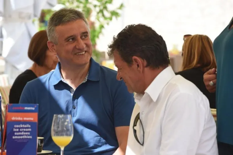 KAVA NA FORUMU: Gotovina se družio s Karamarkom i Kalmetom