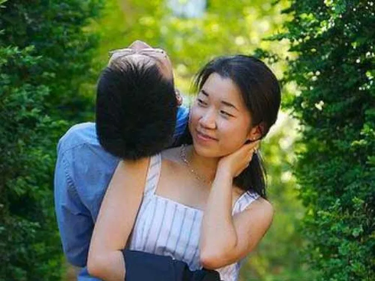 Zaruke proslavili fotkama koje su toliko jedinstvene da se nikada ne bi trebale ponoviti