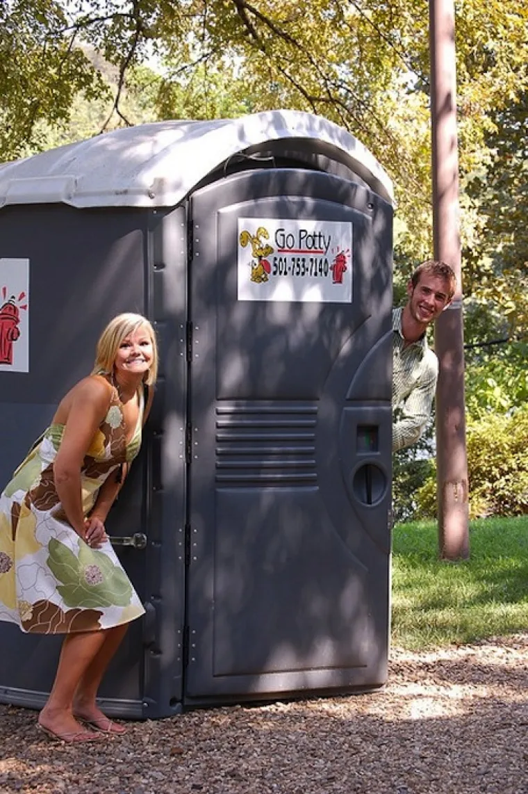 Zaruke proslavili fotkama koje su toliko jedinstvene da se nikada ne bi trebale ponoviti