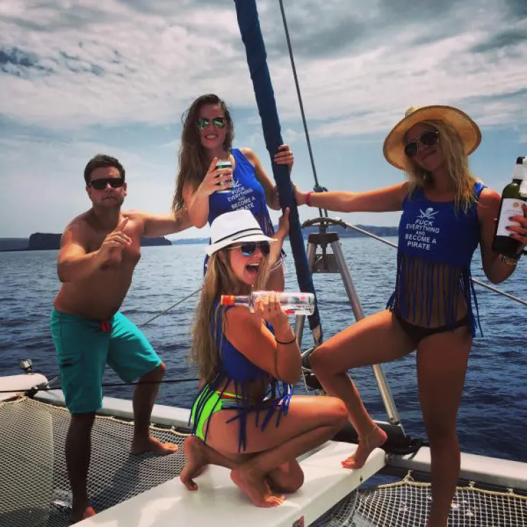 Jeste li već nazdravili vikendu ili se čuvate za kasnije? Oni su rano počeli...