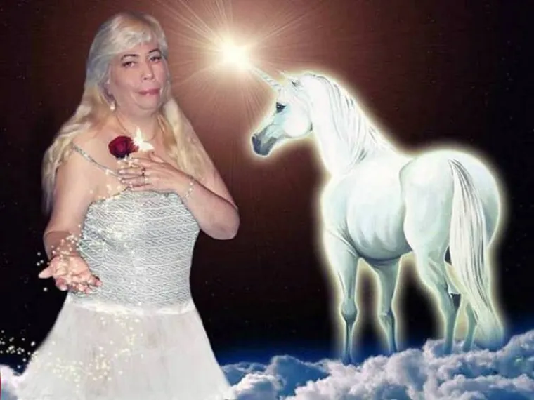 Ona je Photoshop majstorica kakvu svijet jo&scaron; nije vidio, pogledajte njezine umotvorine!