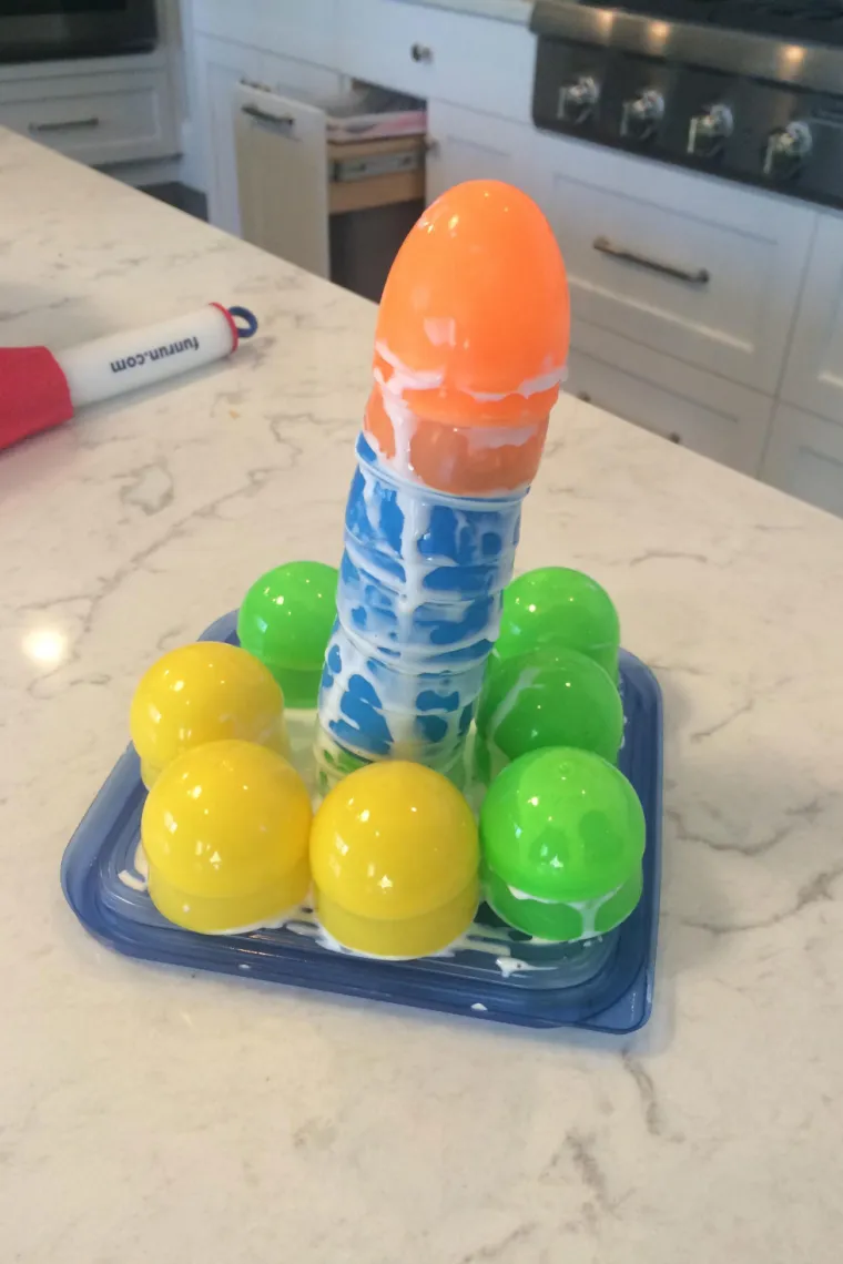 Na što vas podsjećaju ovi sasvim nevini prizori?