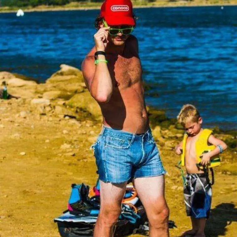 Najgori mu&scaron;ki modni trend, kako je to uopće preživjelo do dan danas?!