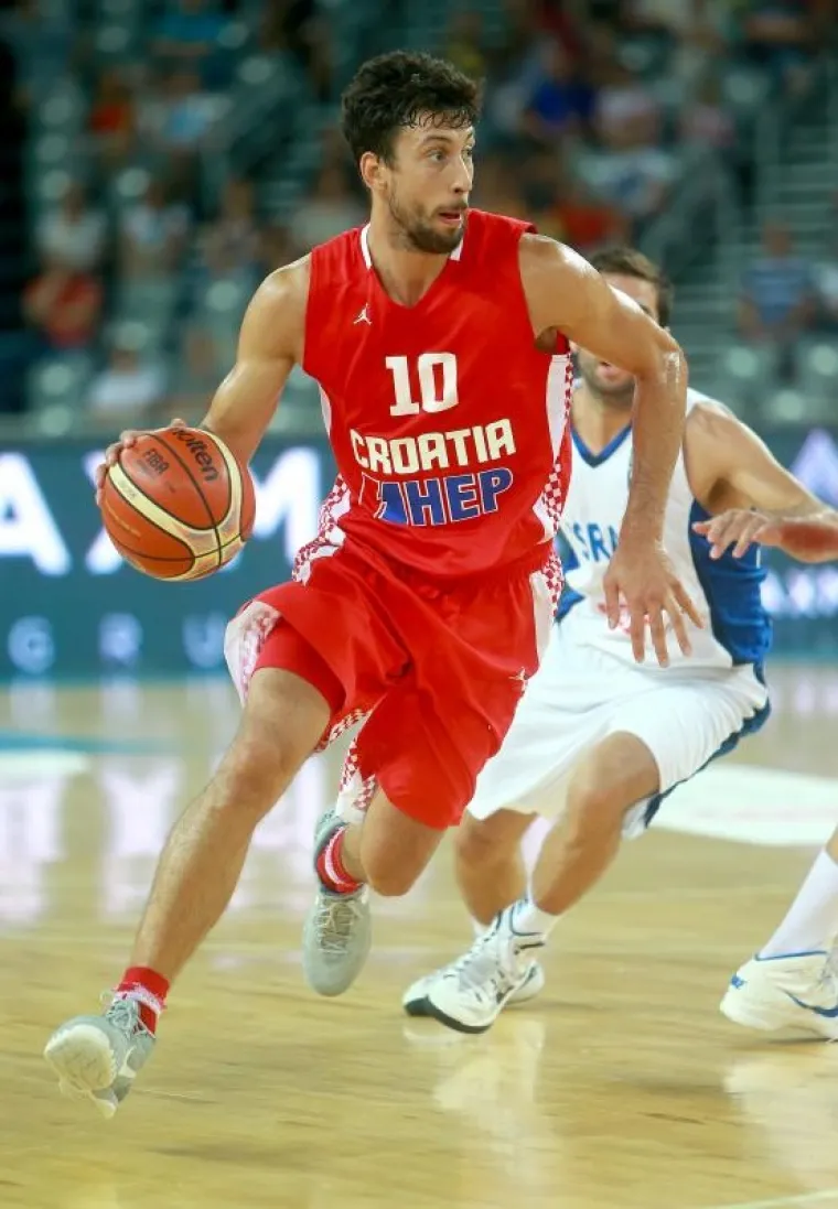 Hrvatska košarkaška reprezentacija u posljednjoj je pripremnoj utakmici za Eurobasket svladala Izrael s 86:76. Perasovićevi su izabranici okončali pripreme bez poraza, odnosno s devet pobjeda u nizu.