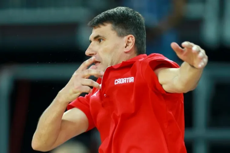 Hrvatska košarkaška reprezentacija u posljednjoj je pripremnoj utakmici za Eurobasket svladala Izrael s 86:76. Perasovićevi su izabranici okončali pripreme bez poraza, odnosno s devet pobjeda u nizu.