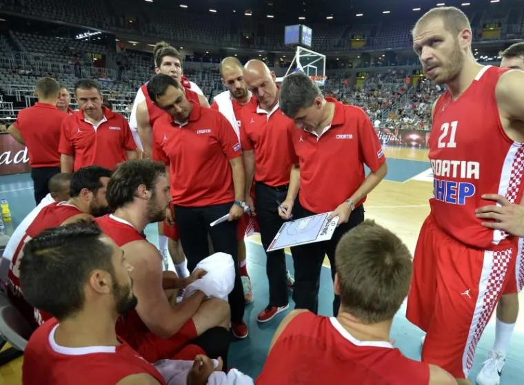 Hrvatska košarkaška reprezentacija u posljednjoj je pripremnoj utakmici za Eurobasket svladala Izrael s 86:76. Perasovićevi su izabranici okončali pripreme bez poraza, odnosno s devet pobjeda u nizu.
