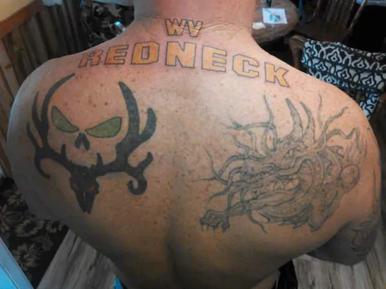 Neke tetovaže su toliko glupe da bi trebale biti protuzakonite