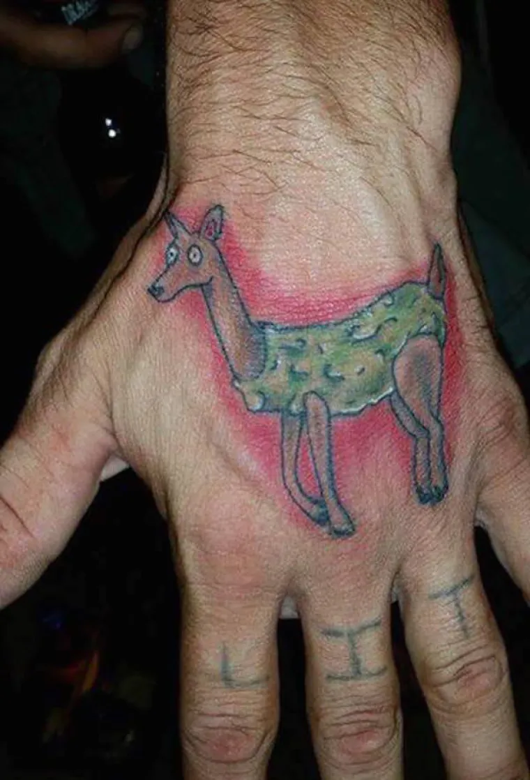 Neke tetovaže su toliko glupe da bi trebale biti protuzakonite