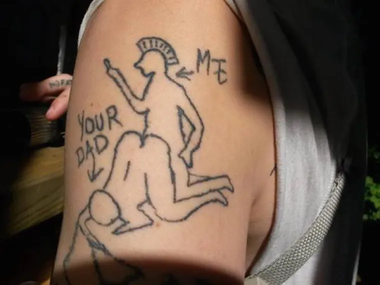 Neke tetovaže su toliko glupe da bi trebale biti protuzakonite