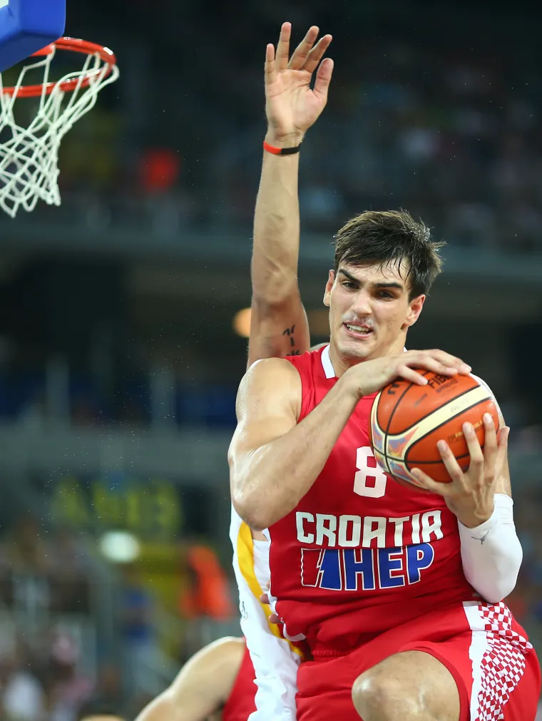 8	Dario &Scaron;arić	        KC	2.08	      08.04.1994.	&Scaron;ibenik (Hrv)		Anadolu Efes