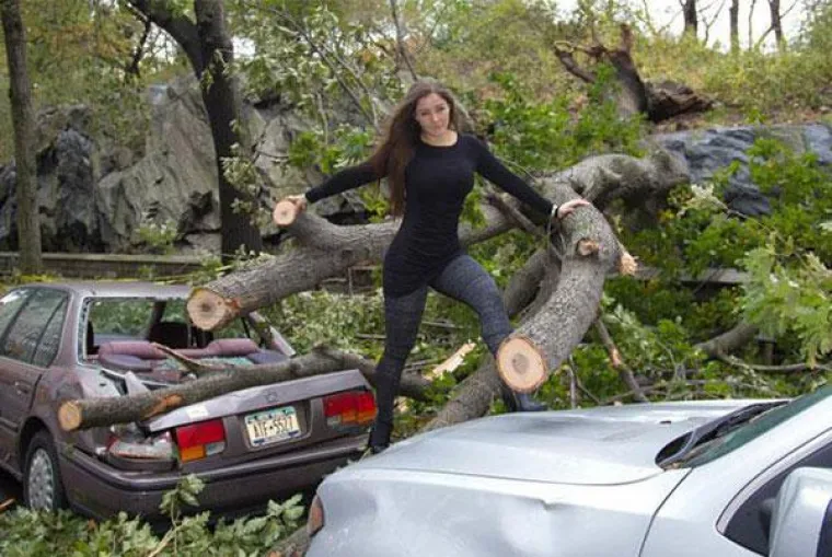 ŽIVI UŽAS: Trudili se ispasti seksi, a na kraju se samo osramotili na najgori mogući način