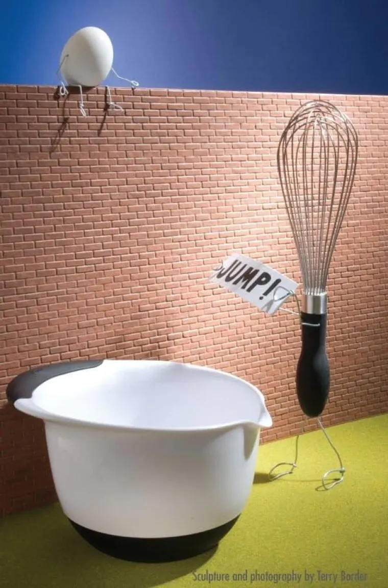 KREATIVNO: Od malo žice i običnih stvari napravio duhovita remek-djela