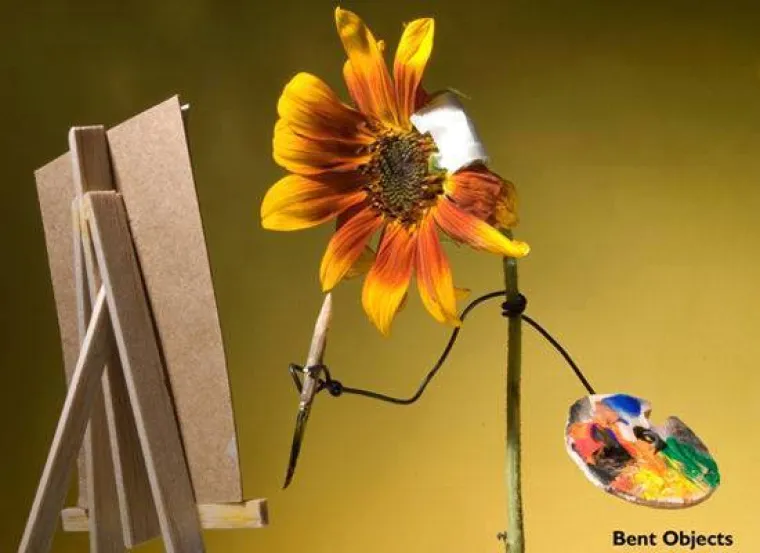 KREATIVNO: Od malo žice i običnih stvari napravio duhovita remek-djela