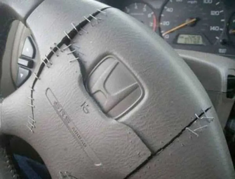 Evo, popravio sam. &Scaron;ta fali?