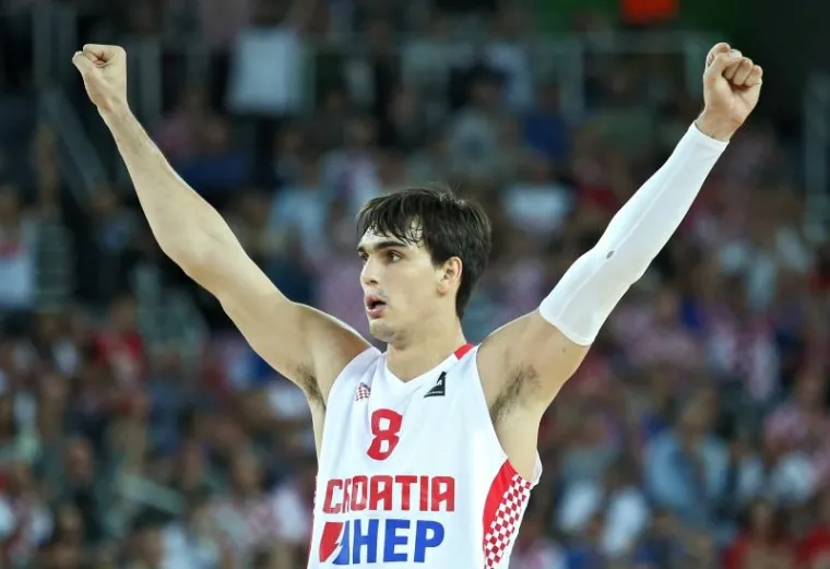 LUDA NOĆ U ARENI: Osjetite da&scaron;ak atmosfere s Eurobasketa