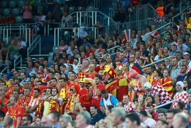 LUDA NOĆ U ARENI: Osjetite da&scaron;ak atmosfere s Eurobasketa