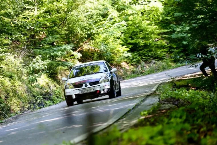 Na Sljemenskoj cesti je održana utrka 41. INA Delta Rallya, najstarijeg automobilističkog natjecanja u Hrvatskoj