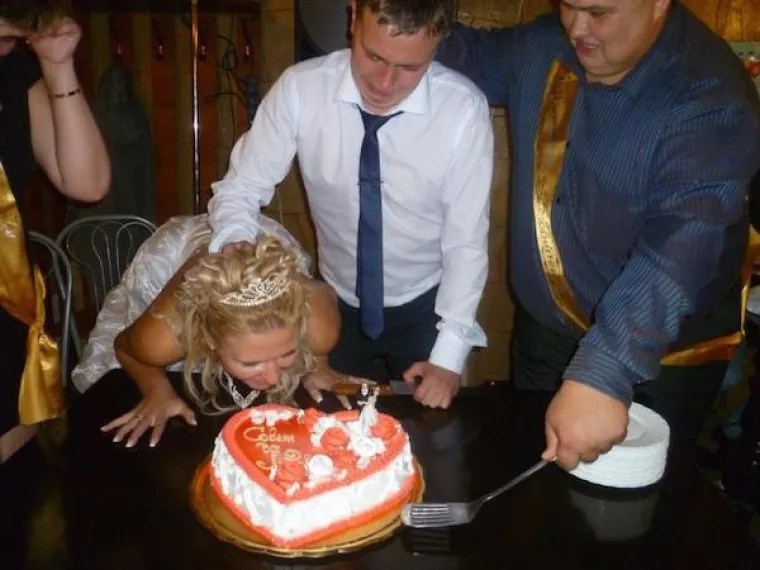 Ruske svadbe nisu za one slabih živaca i želuca, ali ako volite trash, nema boljih!