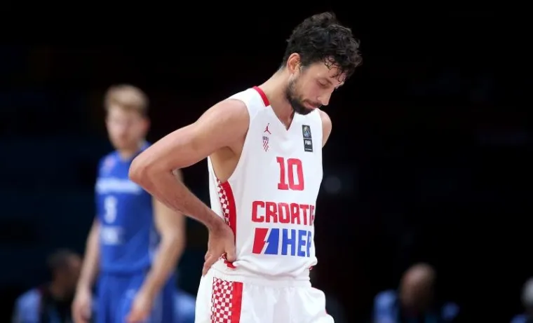 Hrvatski ko&scaron;arka&scaron;i poraženi su od Če&scaron;ke u osmini finala Eurobasketa 59:80 i ispali su s natjecanja.