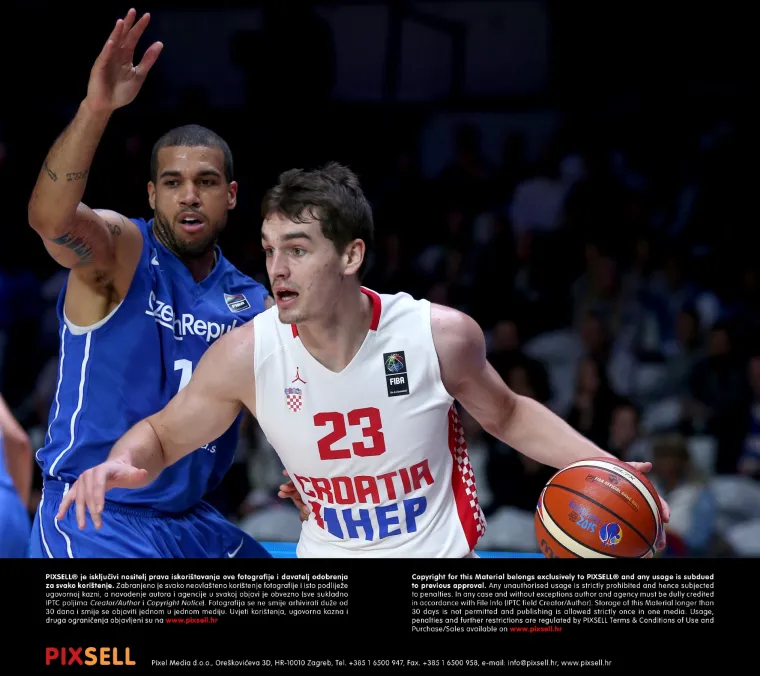 Pogledajte pokisla lica na&scaron;ih ko&scaron;arka&scaron;a nakon blamaže protiv Če&scaron;ke na Eurobasketu