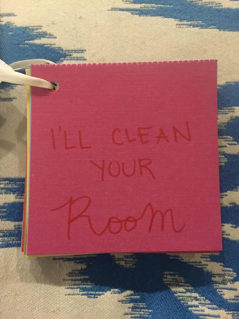 Počistit ću ti sobu.
