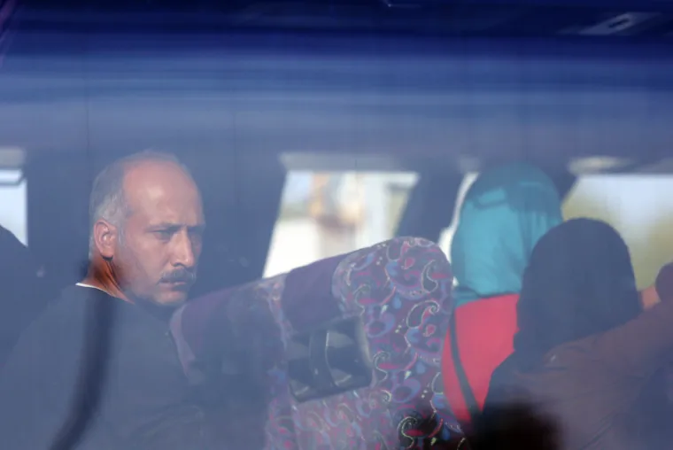 Iscrpljene izbjeglice autobusima stigle u Ježevo