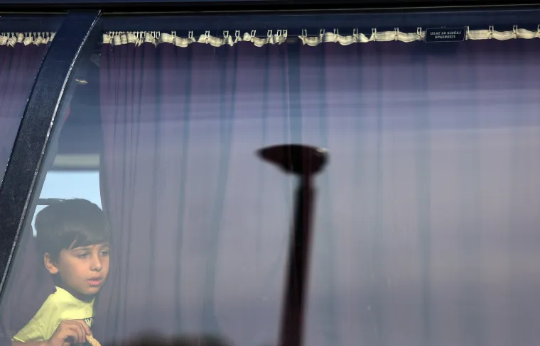 Iscrpljene izbjeglice autobusima stigle u Ježevo