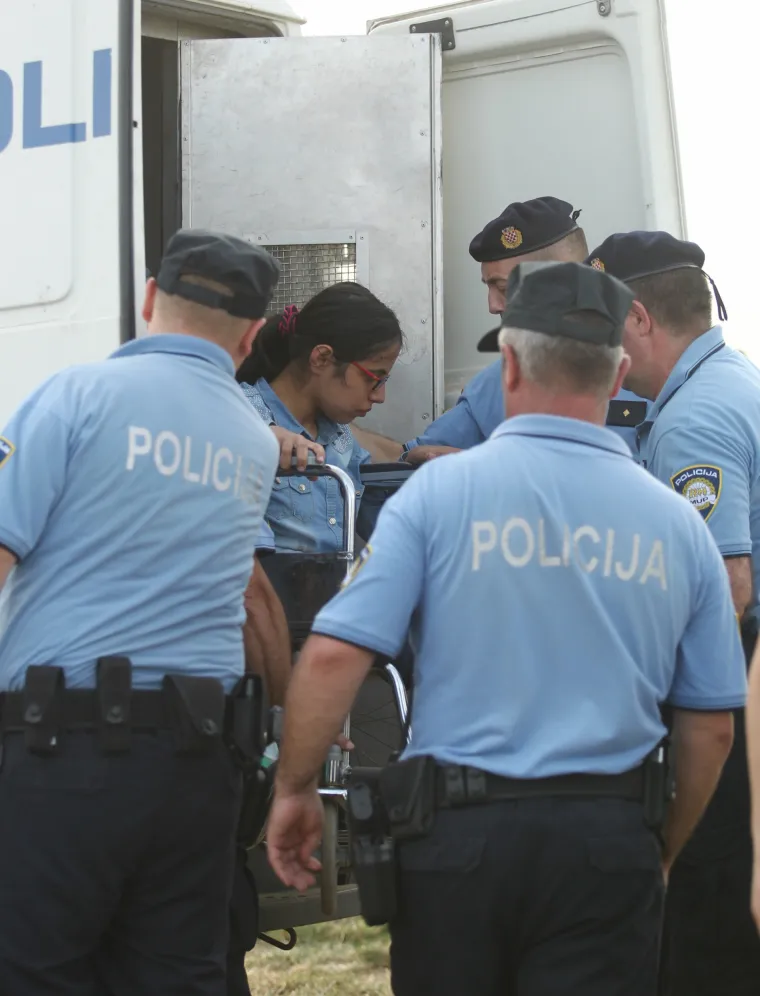 Mlada Sirijka u kolicima putovala 20 dana do Hrvatske