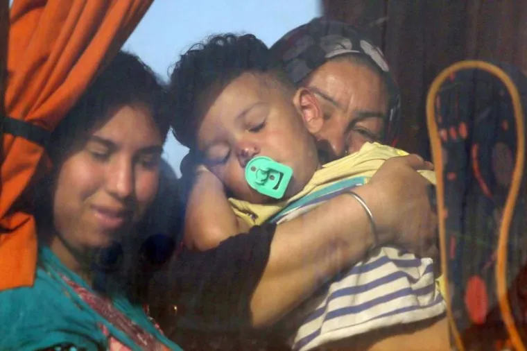 U prihvatni centar za strance Ježevo stigao je drugi autobus s izbjeglicama iz Sirije.