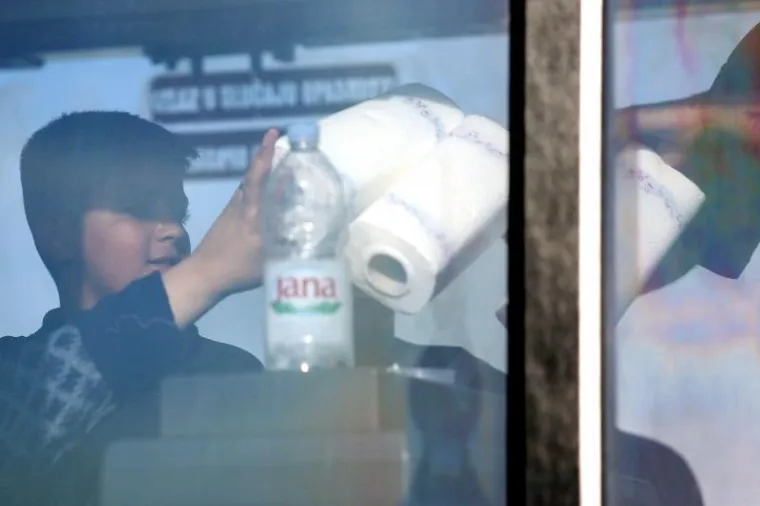 U prihvatni centar za strance Ježevo stigao je drugi autobus s izbjeglicama iz Sirije.