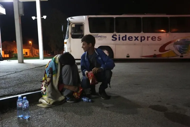 NOVA RUTA: Nesretnici stigli u Hrvatsku